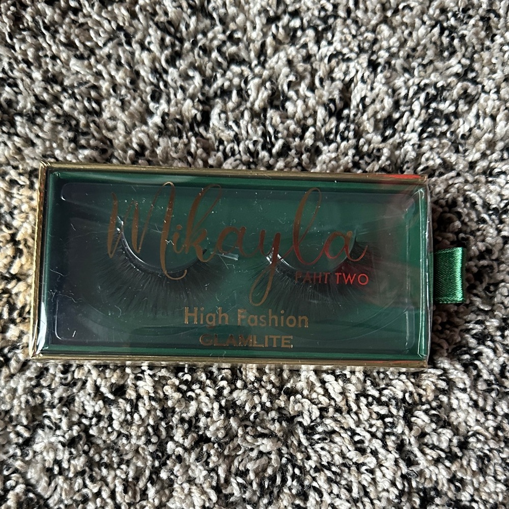 Glamlite Mikayla High Fashion Lashes